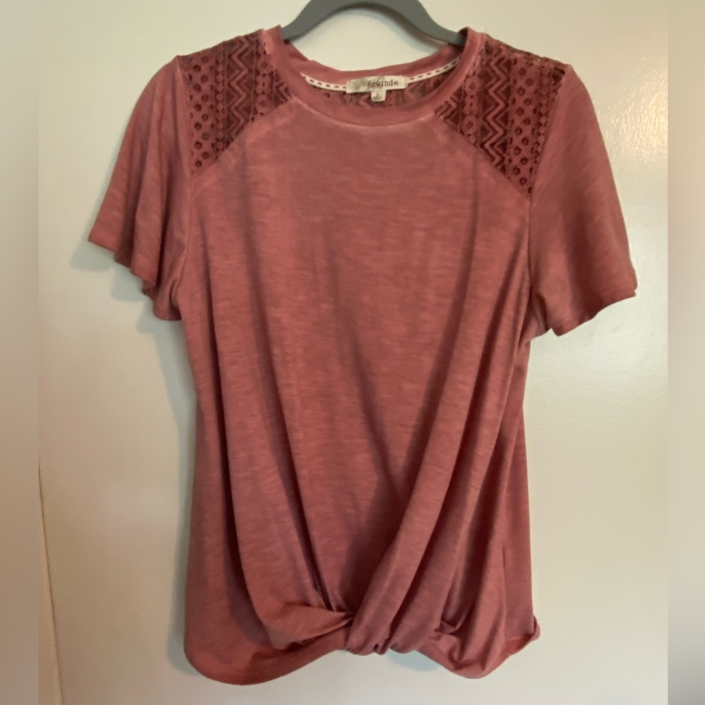 Rewind short flutter sleeve top